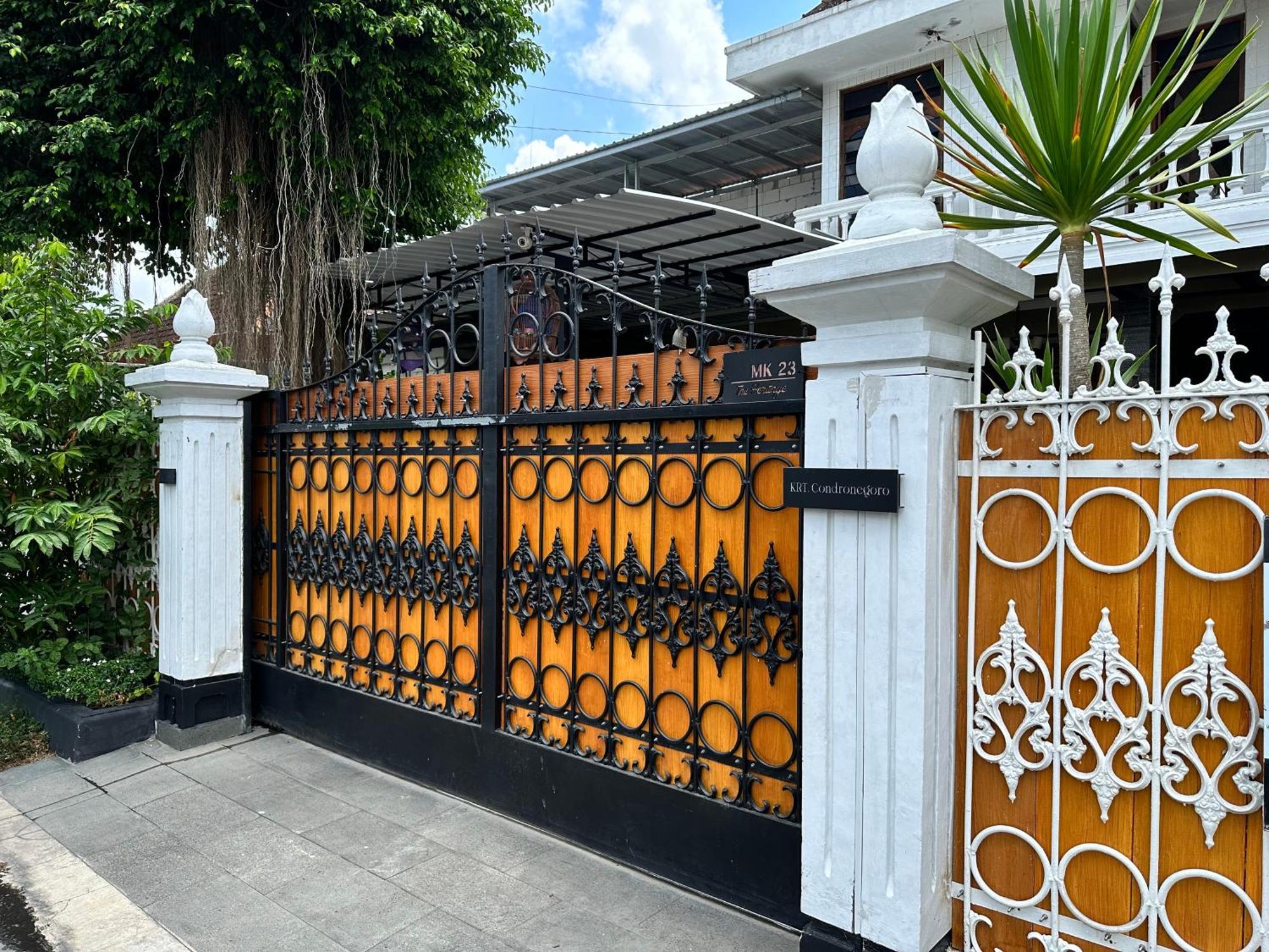 The Heritage Kraton Yogyakarta Ngoại thất bức ảnh